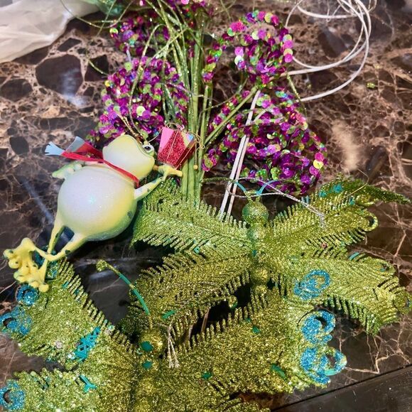 Green Ornament Bundle! - Picture 8 of 16